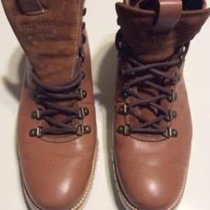 Men Cole Han Boots Size 9W